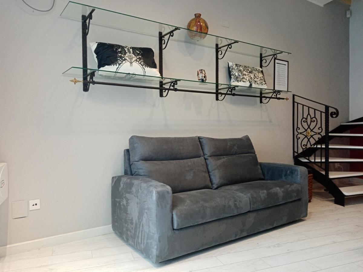 Einaudi 56 Guest House 칼리아리 외부 사진