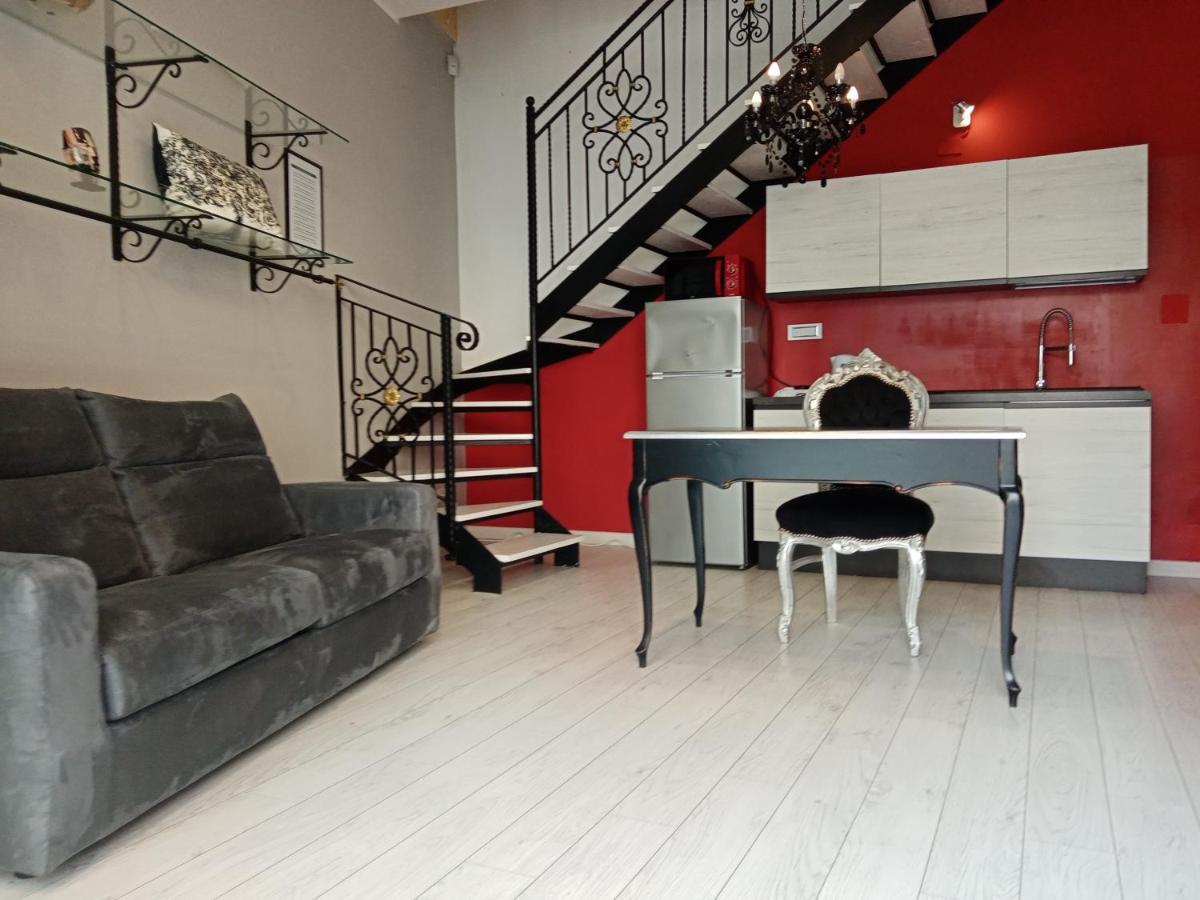 Einaudi 56 Guest House 칼리아리 외부 사진