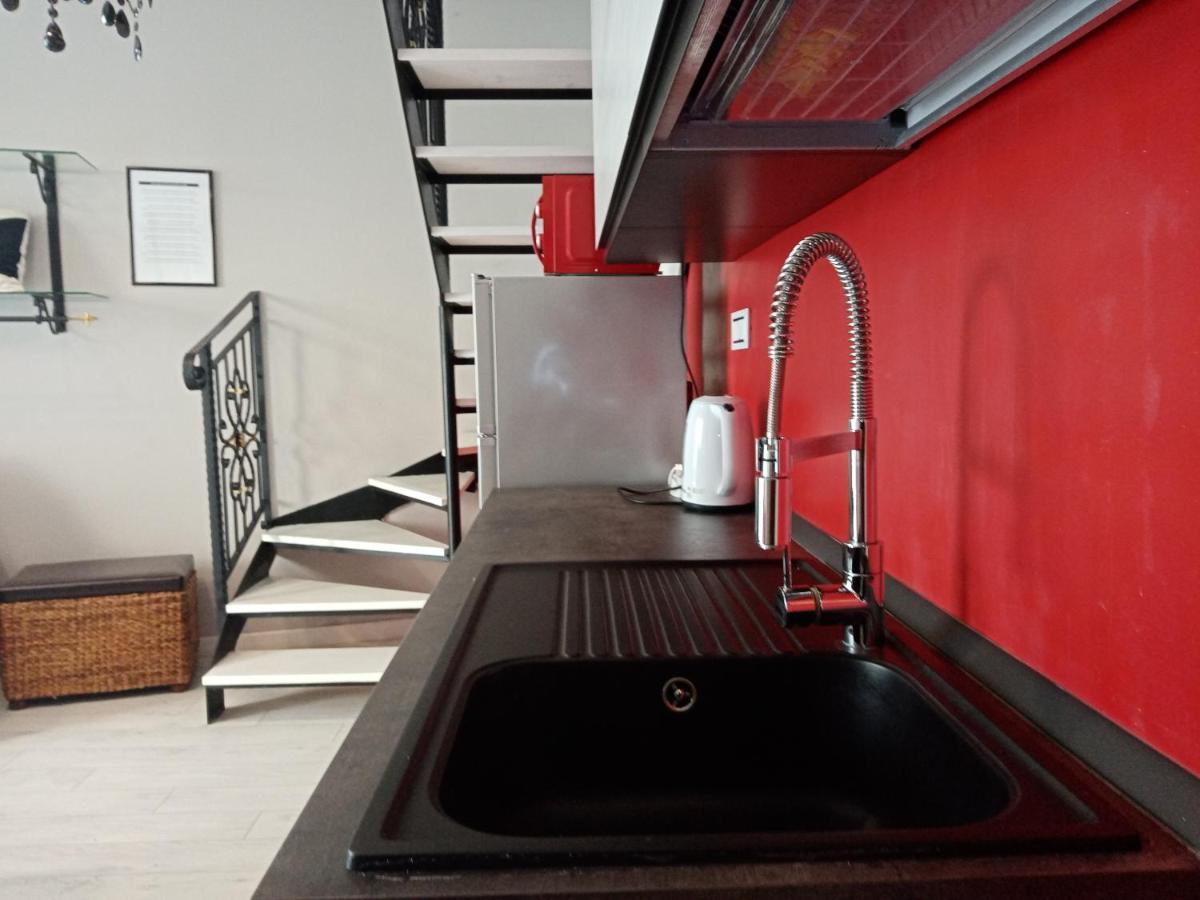 Einaudi 56 Guest House 칼리아리 외부 사진